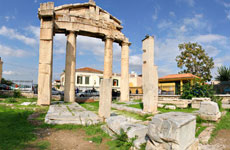 Puerta Atenea Arquegetis, Ágora romana, Atenas