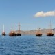 Crucero en barco con fondo de cristal visitando Nea Kameni, Palea Kameni, Thirassia y viisita de Oia desde el mar.