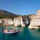 Tour en Goleta Dia Completo a Kleftiko desde Adamas, Milos.