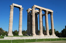 Zeus Olímpico, Olimpeion en Atenas