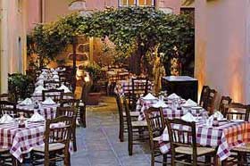 Restaurante Recomendado en Atenas, Daphne´s