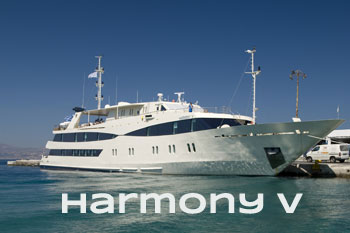 Mega Yate Harmony V de Variety Cruises