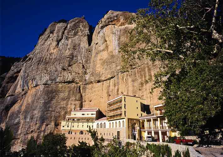 Erimanto y Kalavrita, en el Peloponeso de la Grecia Continental