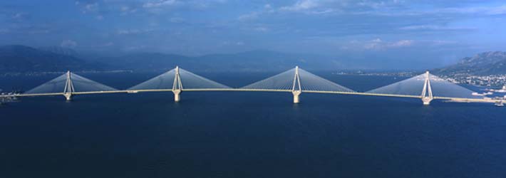  Puente Rio Antirio, en el Peloponeso de la Grecia Continental