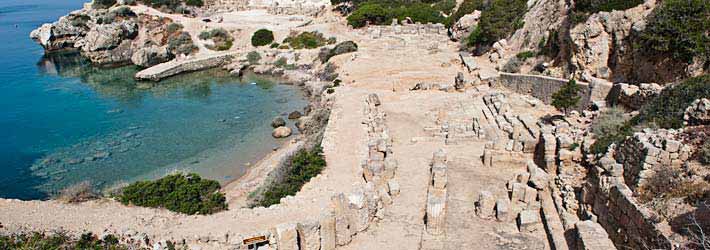 La Antigua Corinto, en el Peloponeso de la Grecia Continental