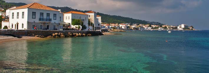 La isla de Spetses, Islas del Sarónico, Grecia, Islas Griegas