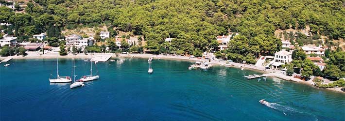 La isla de Poros, Islas del Sarónico, Grecia, Islas Griegas