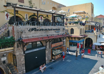 Calle de los Caballeros, Rodas