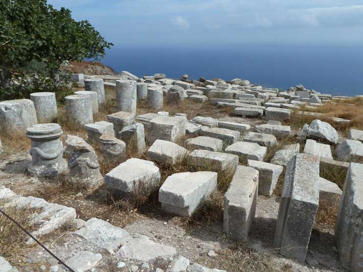 Antigua Thira. Ruinas y Recinto arqueológico.