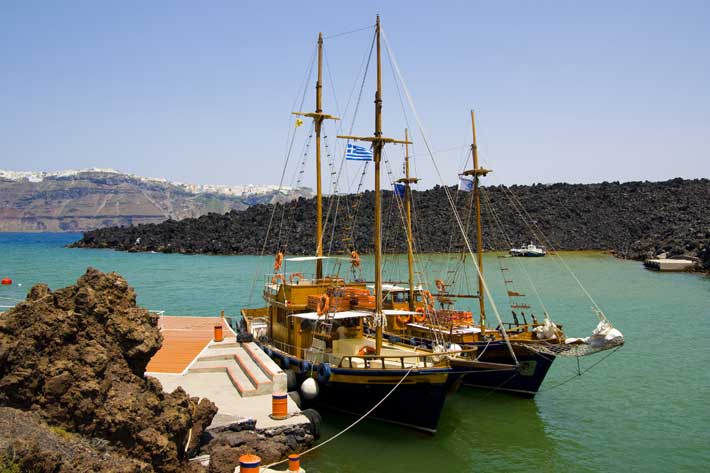 Crucero Goleta Volcán y Caldera de Santorini