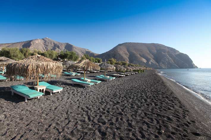 Playa de Perivolos en Santorini