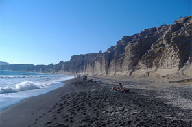 Playa de Vlyhada en Santorini