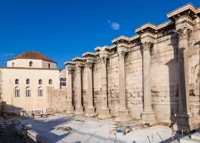 Biblioteca de Adriano en Atenas